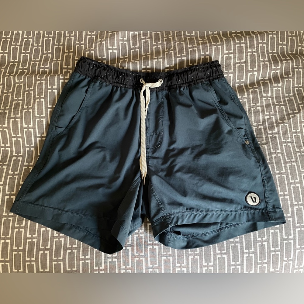 Vuori Men's Kore 5" Short